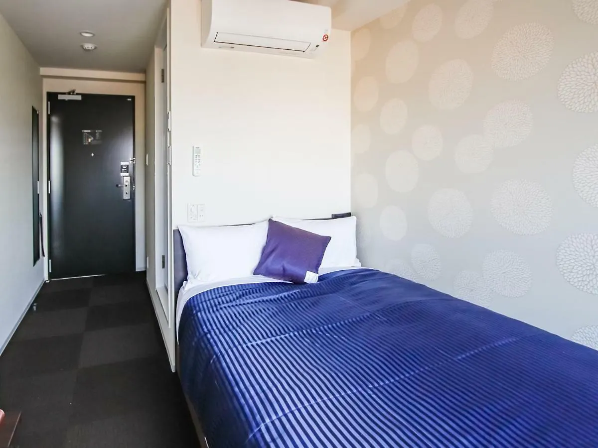 Hotel Livemax Kyoto Nijojo-Kita 3*,